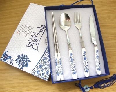青花瓷餐具 刀叉勺筷 餐具�Y品四件套 精美餐具 ��意�Y品 ��性定制